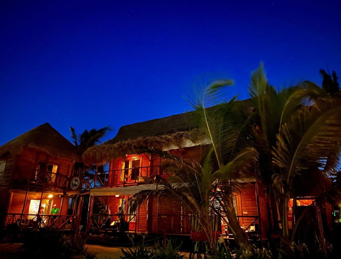Palmeras De Mahahual Cabanas Exterior foto