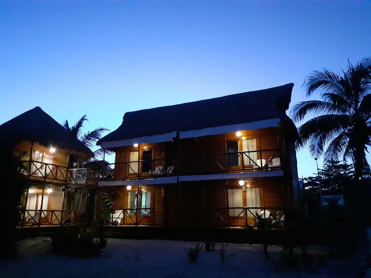 Palmeras De Mahahual Cabanas Exterior foto