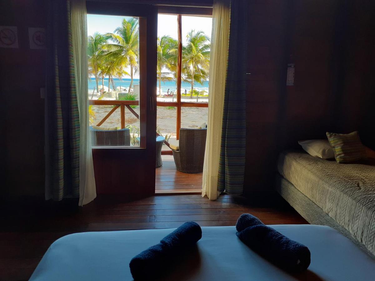 Palmeras De Mahahual Cabanas Exterior foto